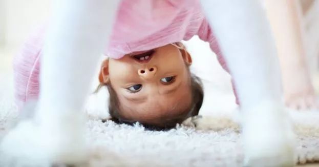 宝宝爱摸「下面」怎么办？是性早熟吗？家长一定不要这么做