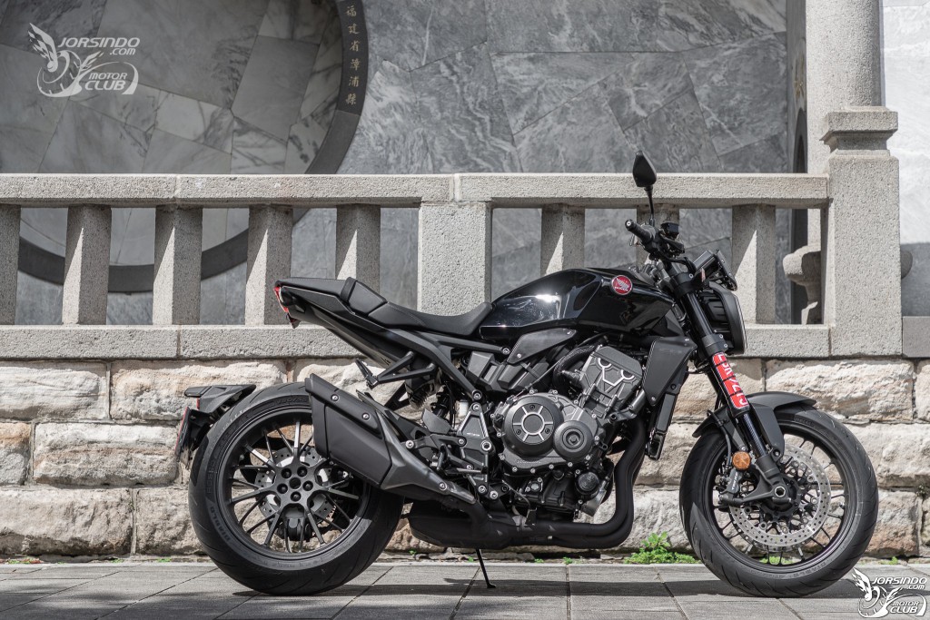 本田cbx1000摩托车试驾,试驾本田CB1000R