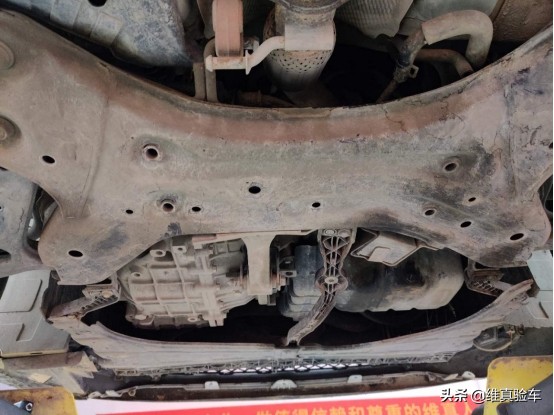 起亚k52016款2.0lhybridgls,起亚k52021款380gtline旗舰版