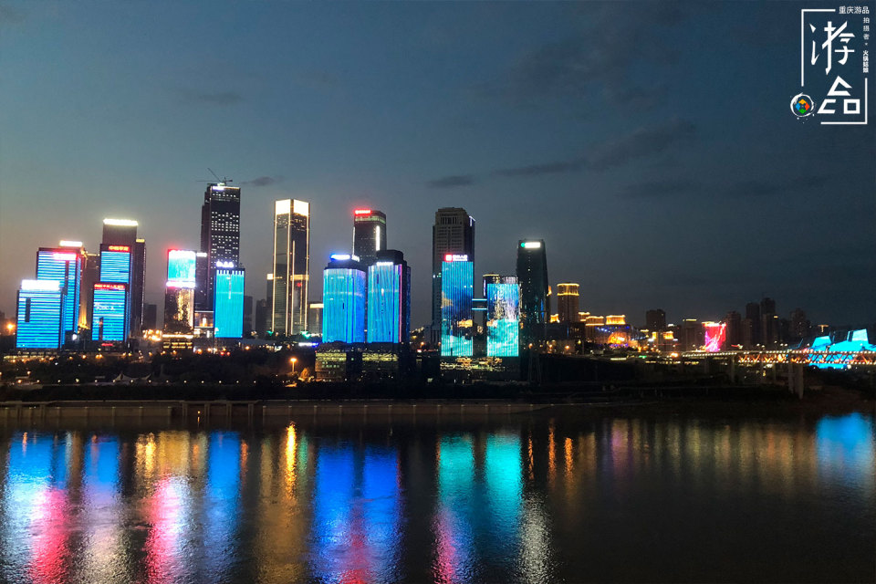 在重庆找一个便宜风景又好的住宿,重庆在哪里找住宿最便宜
