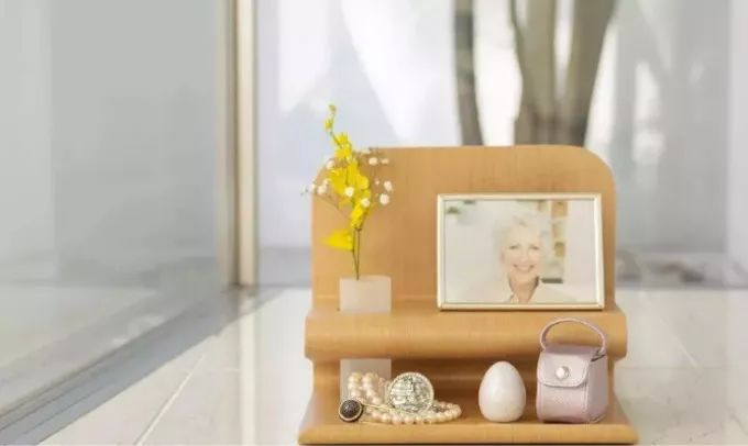 日本最迷你的骨灰盒,骨灰盒风靡日本