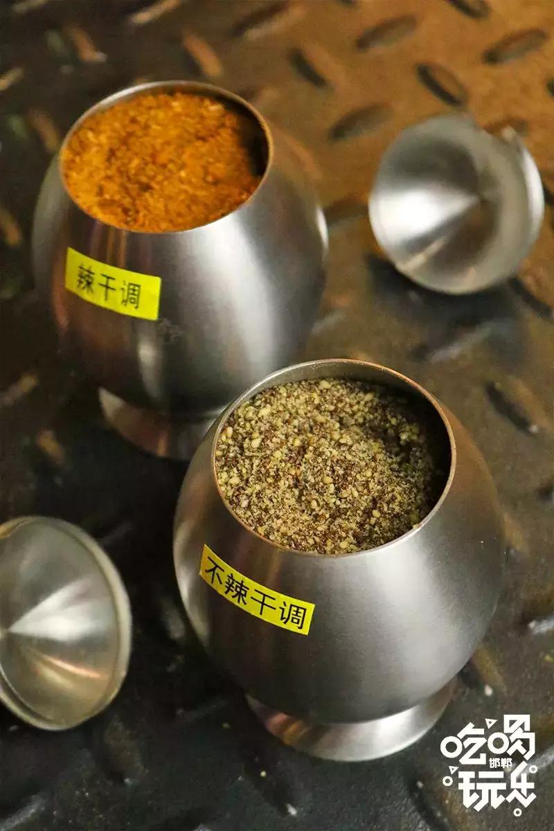 小猪小牛吃火锅,小猪小牛最新视频