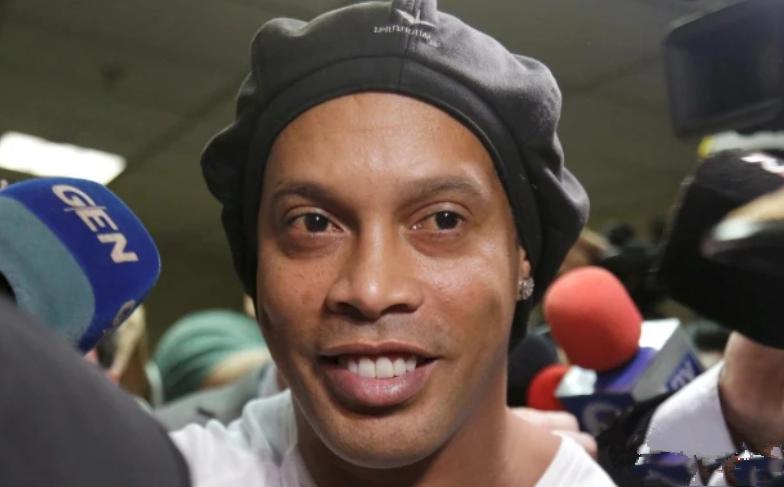 监狱球王小罗,监狱球王小罗全集