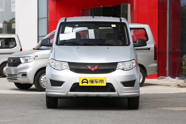 目前五菱宏光最新款多少钱,五菱宏光评价怎么样