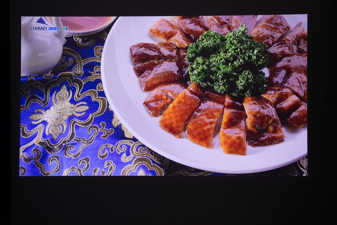 坚果j9白天测试,坚果j9幕布