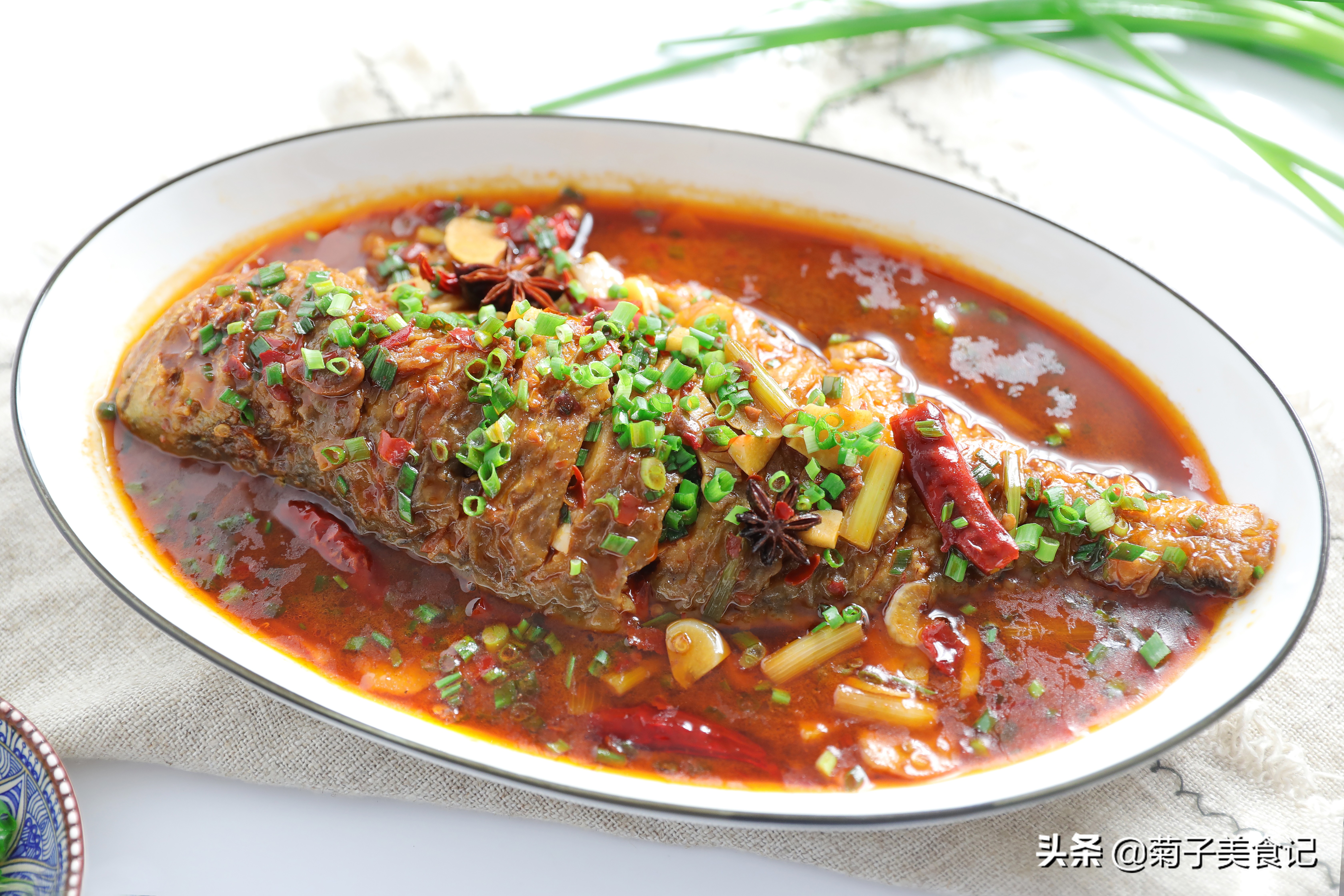 红烧鱼怎么炸才不会破皮,红烧鱼怎样煎鱼不粘锅不破皮