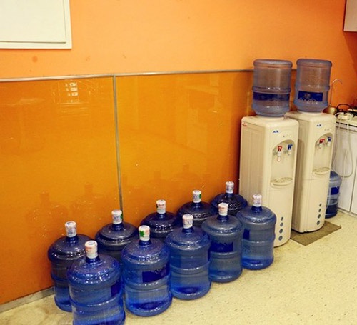 饮水机为啥不流行了,老式饮水机为什么会被淘汰