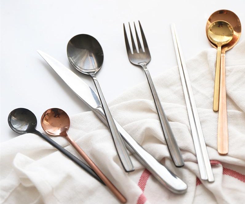 1岁半宝宝误食502胶怎么办,宝宝吃了502胶水怎么办