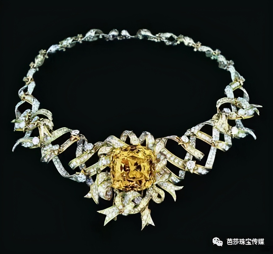 大牌高珠扎堆“上新”，外行看热闹、内行看什么？