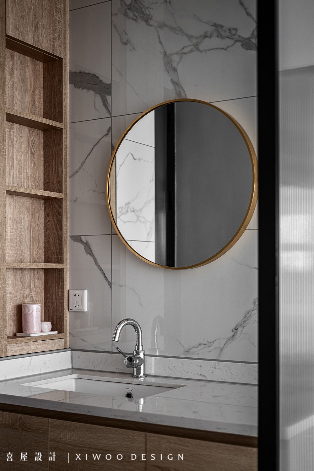 户外是如诗的日与森，室内是和暖的人与情原木家具定制案例