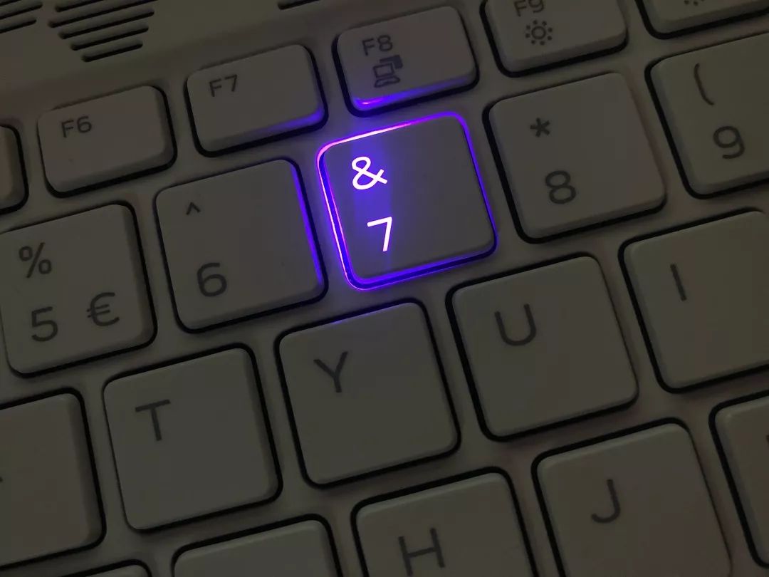 机·教学帖丨还不会“单键变色”的看过来