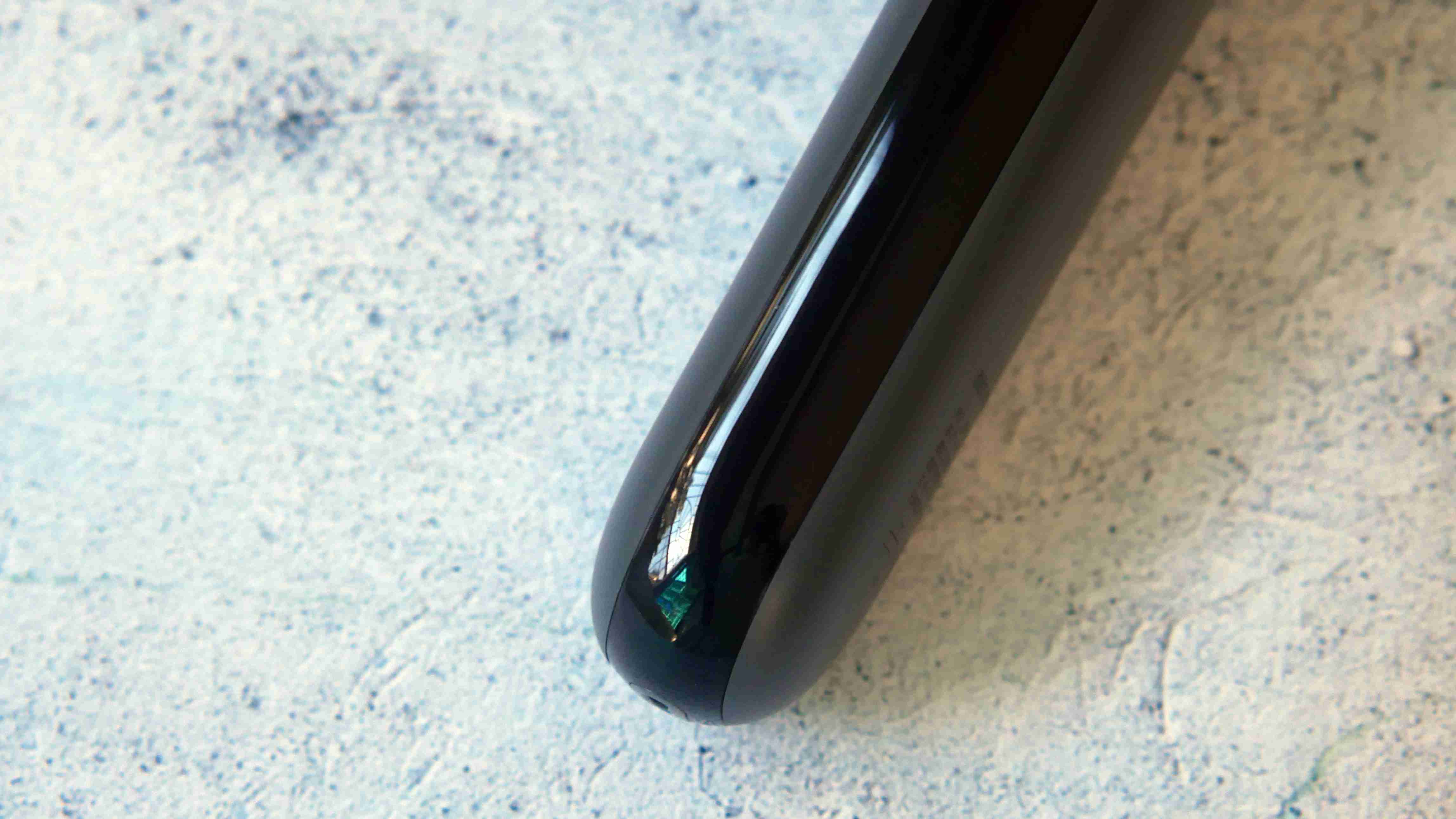 国产剃须刀终于有个能打的了，博朗松下措手不及