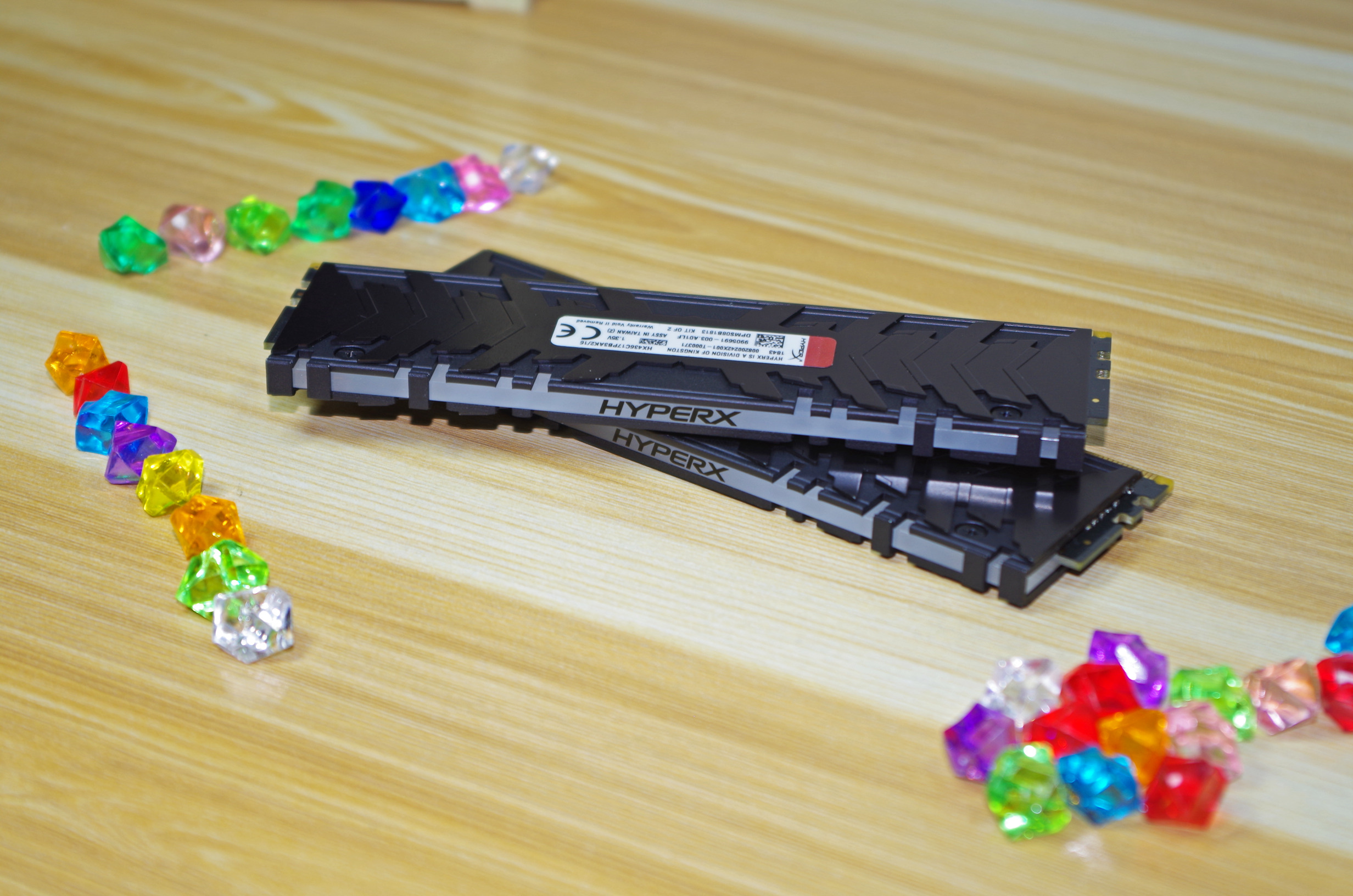 pcie插固态会占用显卡的通道么,pcie延长线对显卡性能测试