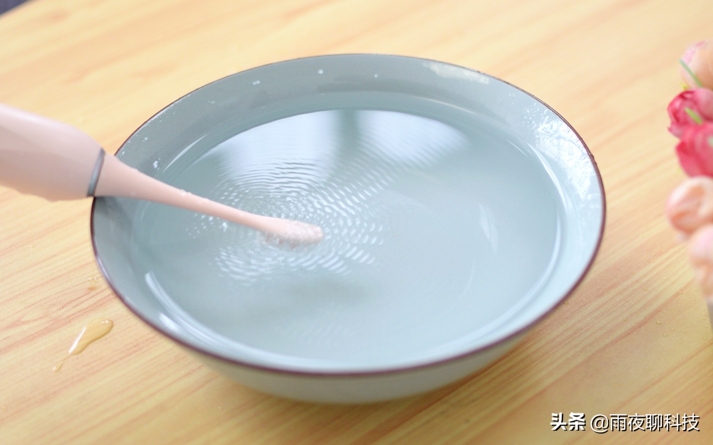 扉乐电动牙刷刷头软毛,扉乐电动牙刷有什么型号