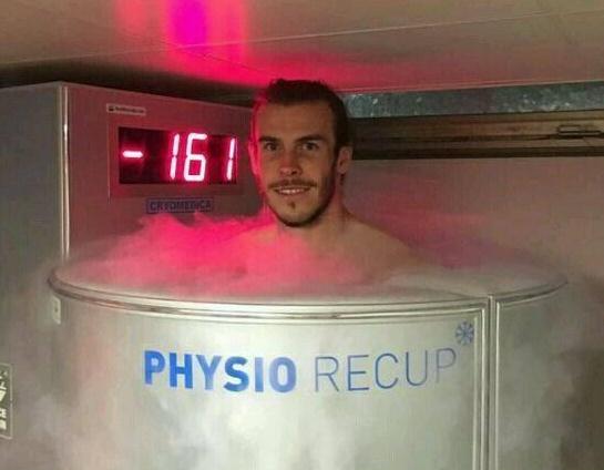 足球运动员为什么要进液氮冷冻舱,运动员为什么要进100多度的冷冻箱