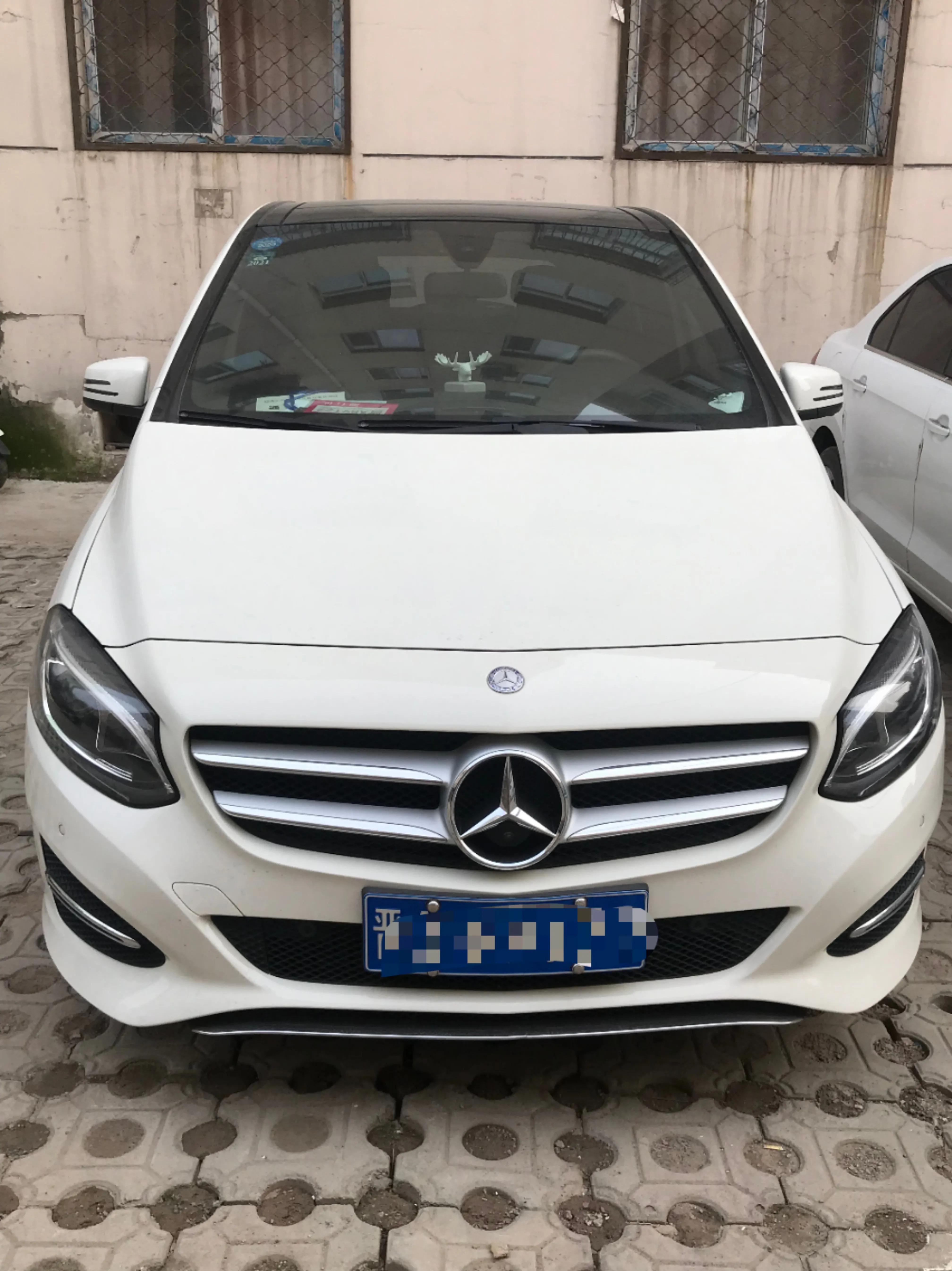 来自法国的小面包,来自烤箱的小面包