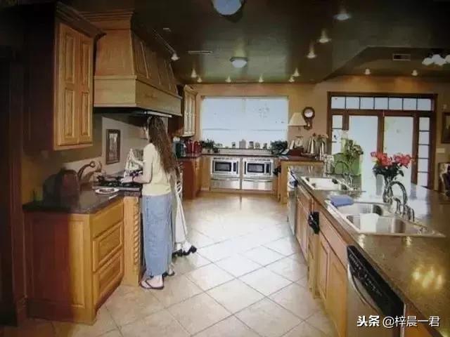 美国夫妇一胎生20个,美国一对夫妻生19个孩子