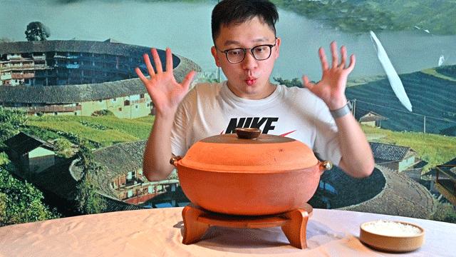 古法盐焗鸡爽爆了,传统盐焗鸡爆汁呈现