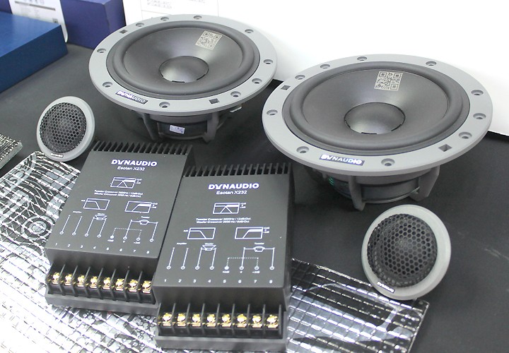 雪佛兰沃兰多音响改造要多少钱,雪佛兰沃兰多改装航空座椅