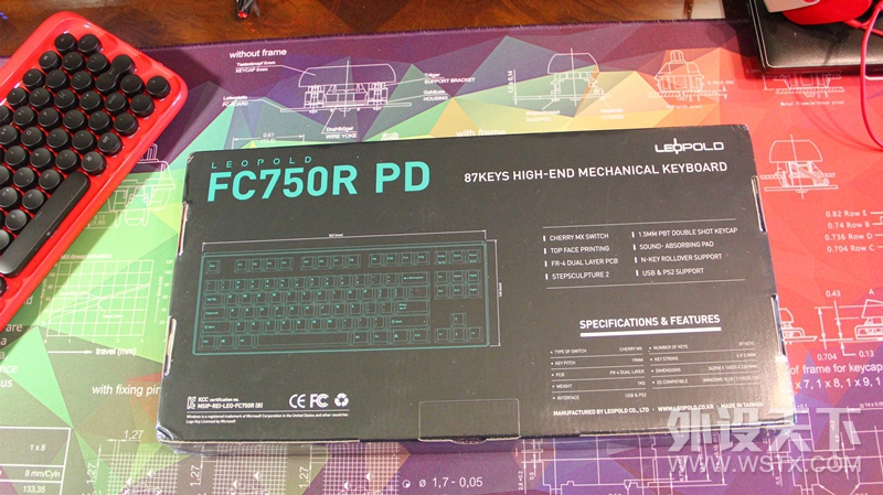 利奥波德：许你粉黛红霞醉梦人家