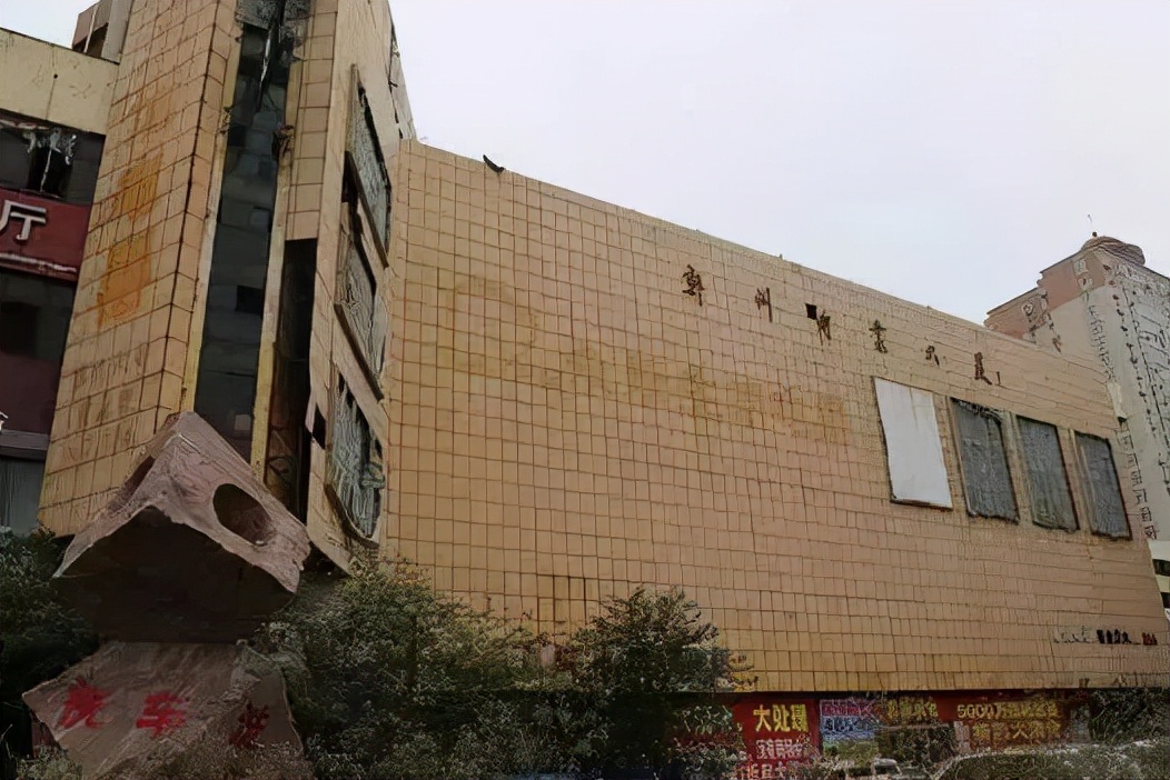 郑州老商场重新开业,郑州大商场倒闭历史