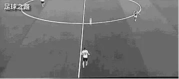 罗纳尔迪尼奥30米高停球,足球教学停球高空球