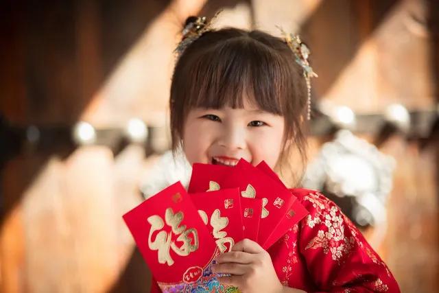 金牛送福贺岁迎新,金牛贺岁除夕送福