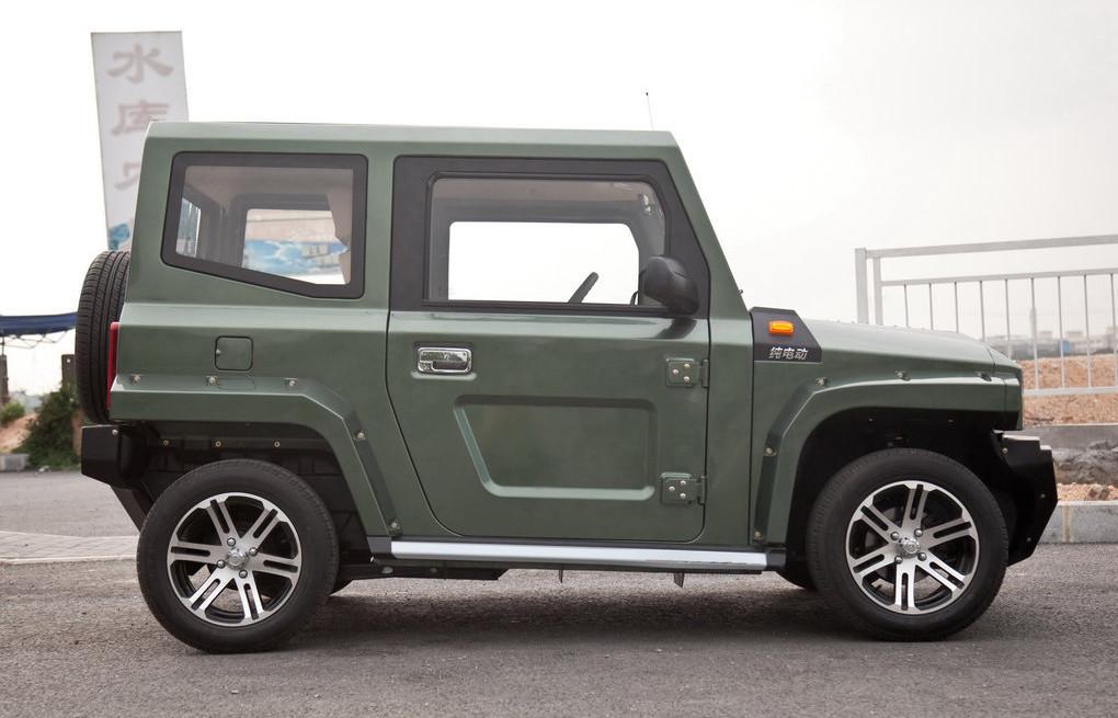 悍马h1军用版泥地涉水越野,悍马涉水能力最强的车多少钱