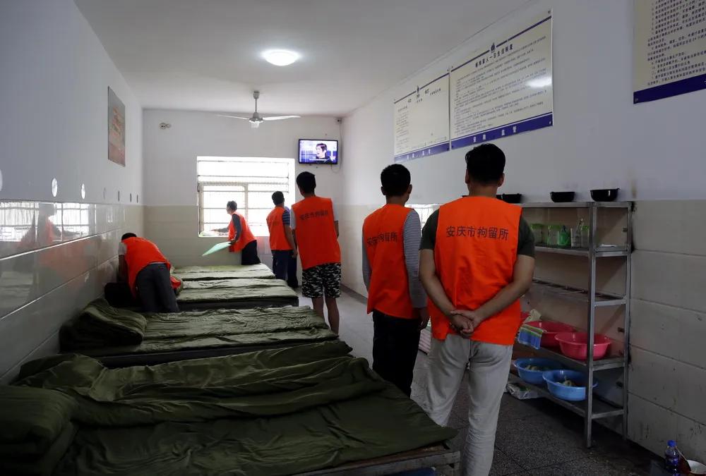 新入监狱服刑人员的一天,新入监狱要做什么