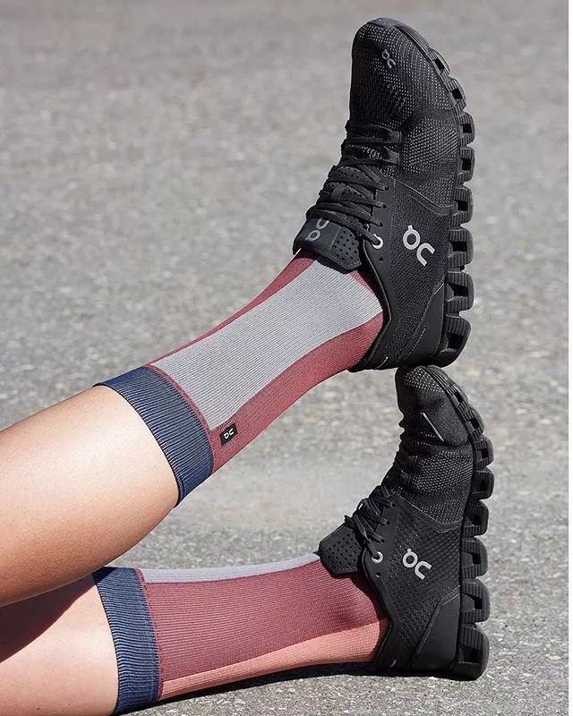 除了nike的鞋子还有什么鞋子好看,除了nike阿迪还有什么鞋好