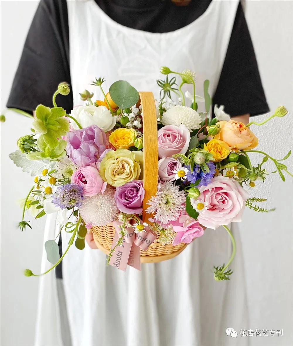 不到3年,她从全职辣妈变身为年营业额400万的花店老板