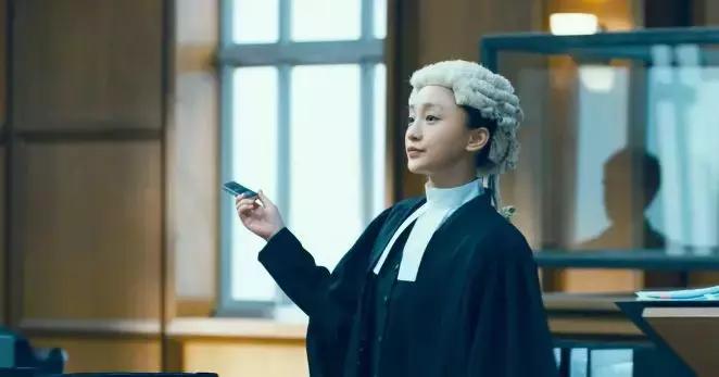 为了当好女法官，我看了几百部恐怖片