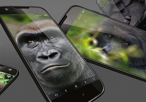 屏碎膜不碎,手机钢化膜真是“智商税”?西瓜视频聊数码配件