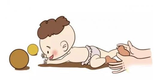 宝宝添加辅食后过敏怎么表现,宝宝添加辅食后便秘说让多喝水