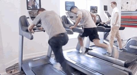 颜值与实用性兼备跑步鞋,爆发力强跑步鞋