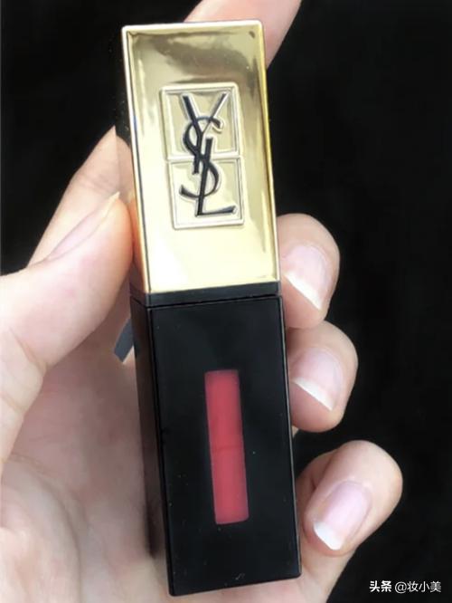 黄皮真的不要用奶油橘的口红,黄皮口红必买色999哑光和丝绒