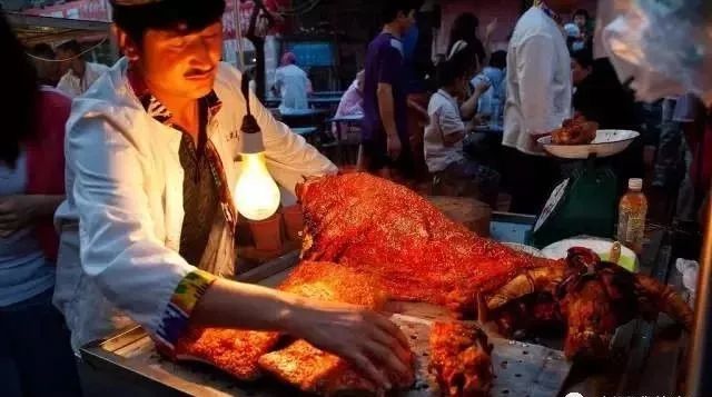 *疆新**最劳道的夜市终于要回来了！简直太激动了