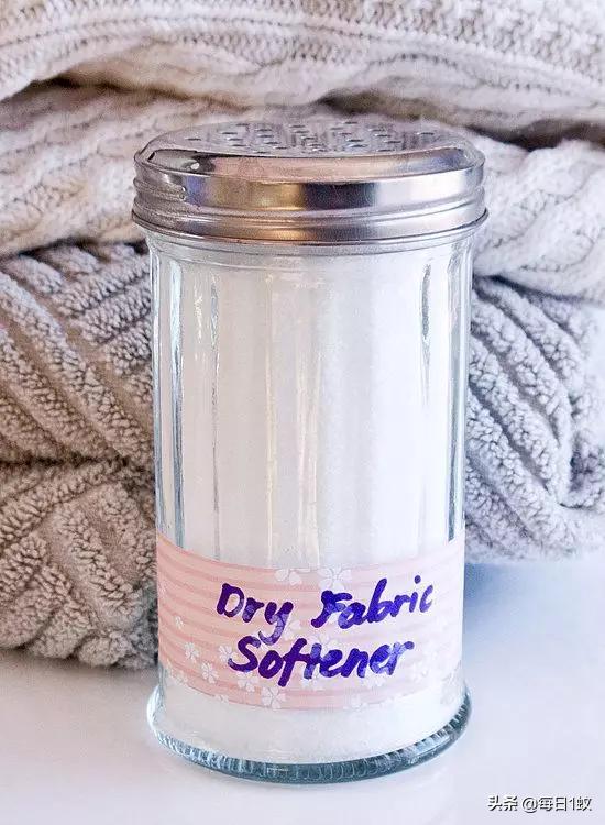 衣服霉味太重怎么消除妙招,洗衣机洗出来的衣服有霉味怎么办