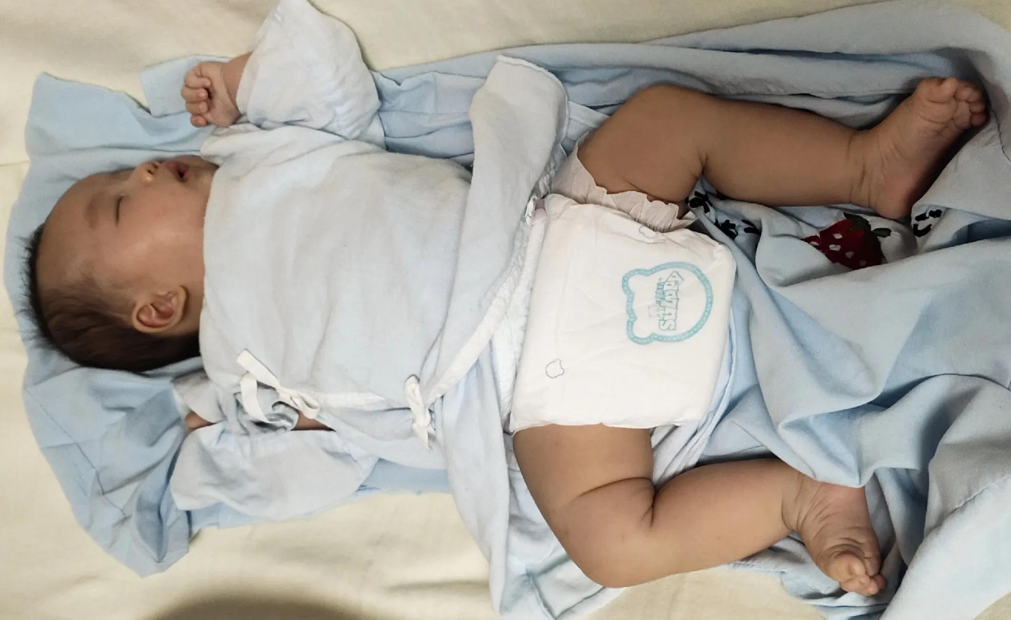 买哪个纸尿裤合适新手宝妈,新手宝妈如何选择纸尿裤