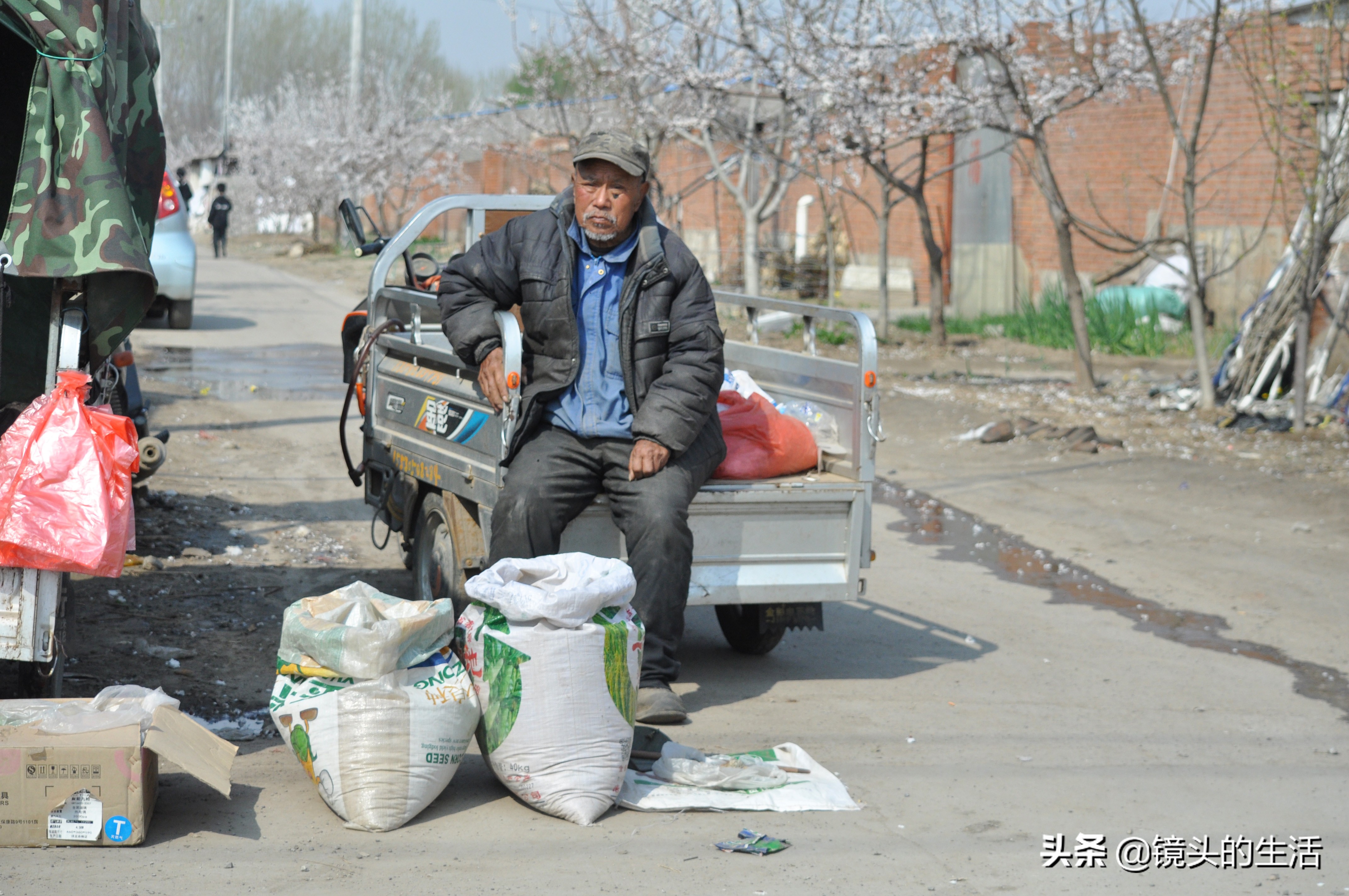 八旬大爷手工制作,七旬大爷制作美食视频