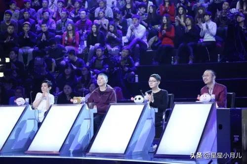 周星驰成就能超过刘德华吗,周星驰的成功靠石班瑜