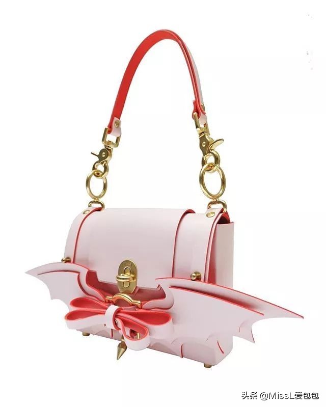 天热了来买新衣裳,天热又该买衣服了的句子