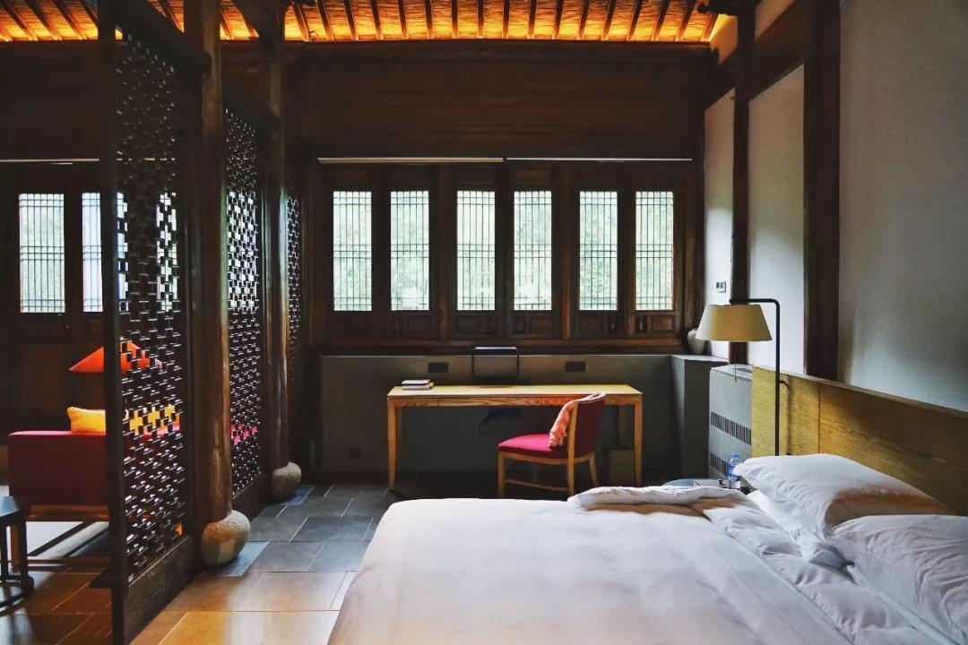 会于会稽山阴之兰亭意思是什么,会于会稽山阴之兰亭的山阴的意思