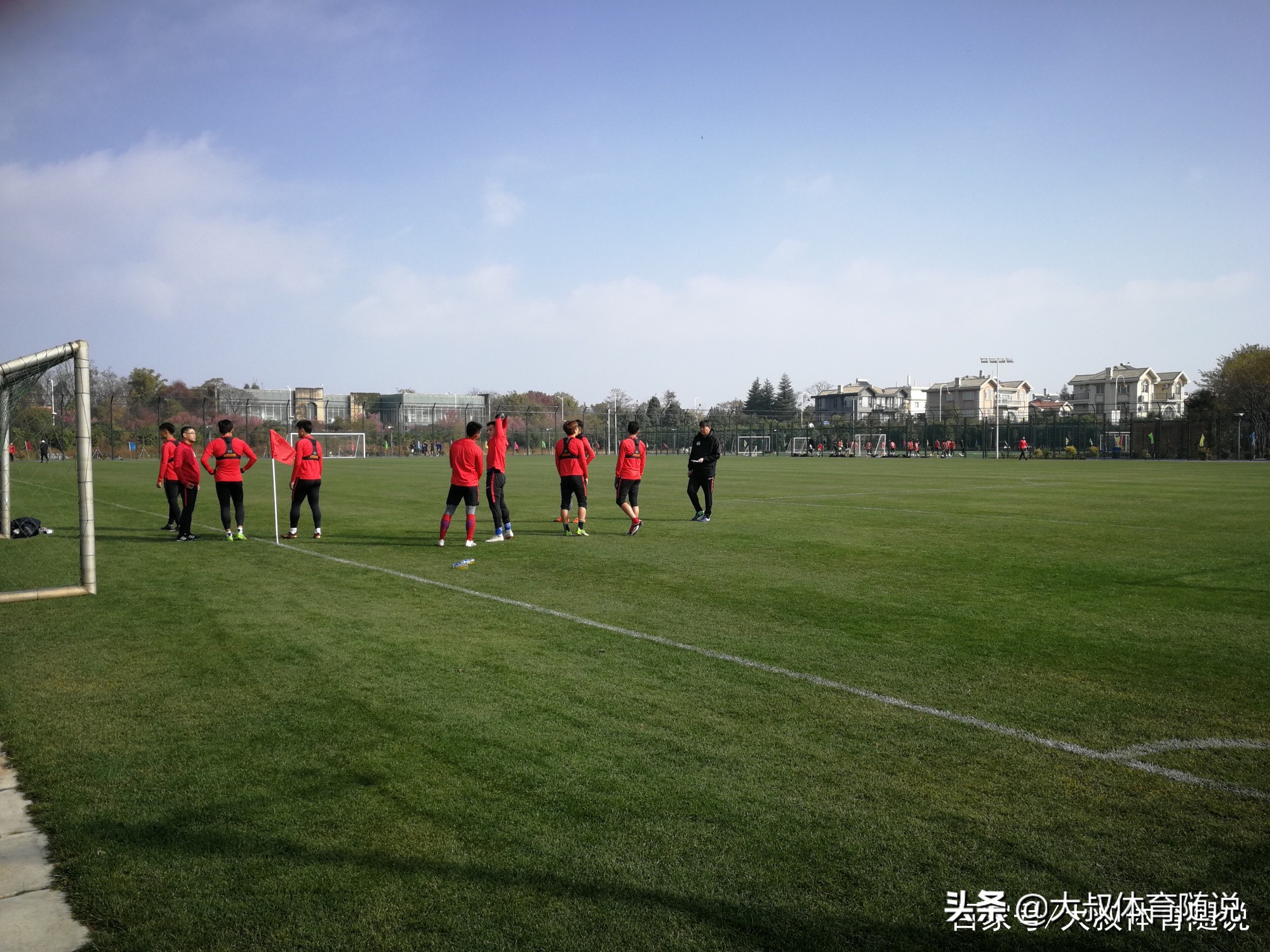 河南建业和中原建业有什么区别,河南建业最近到底怎么了