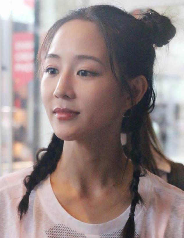 如何学习化妆发型穿搭,适合你的妆容和穿搭