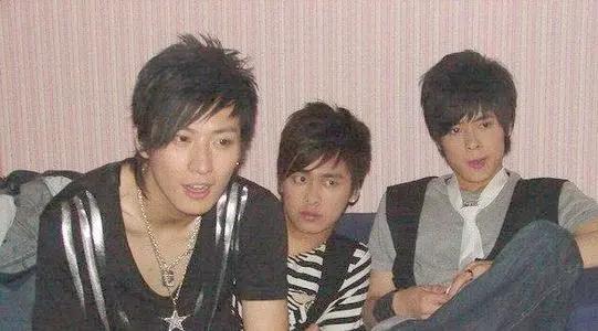 从小胖子到小帅哥的蜕变,王传君影帝级表演