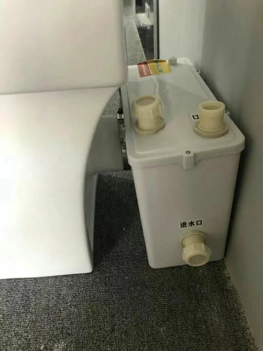 马桶堵住了一直冲水能冲下去吗,马桶堵住出气口还一直上水