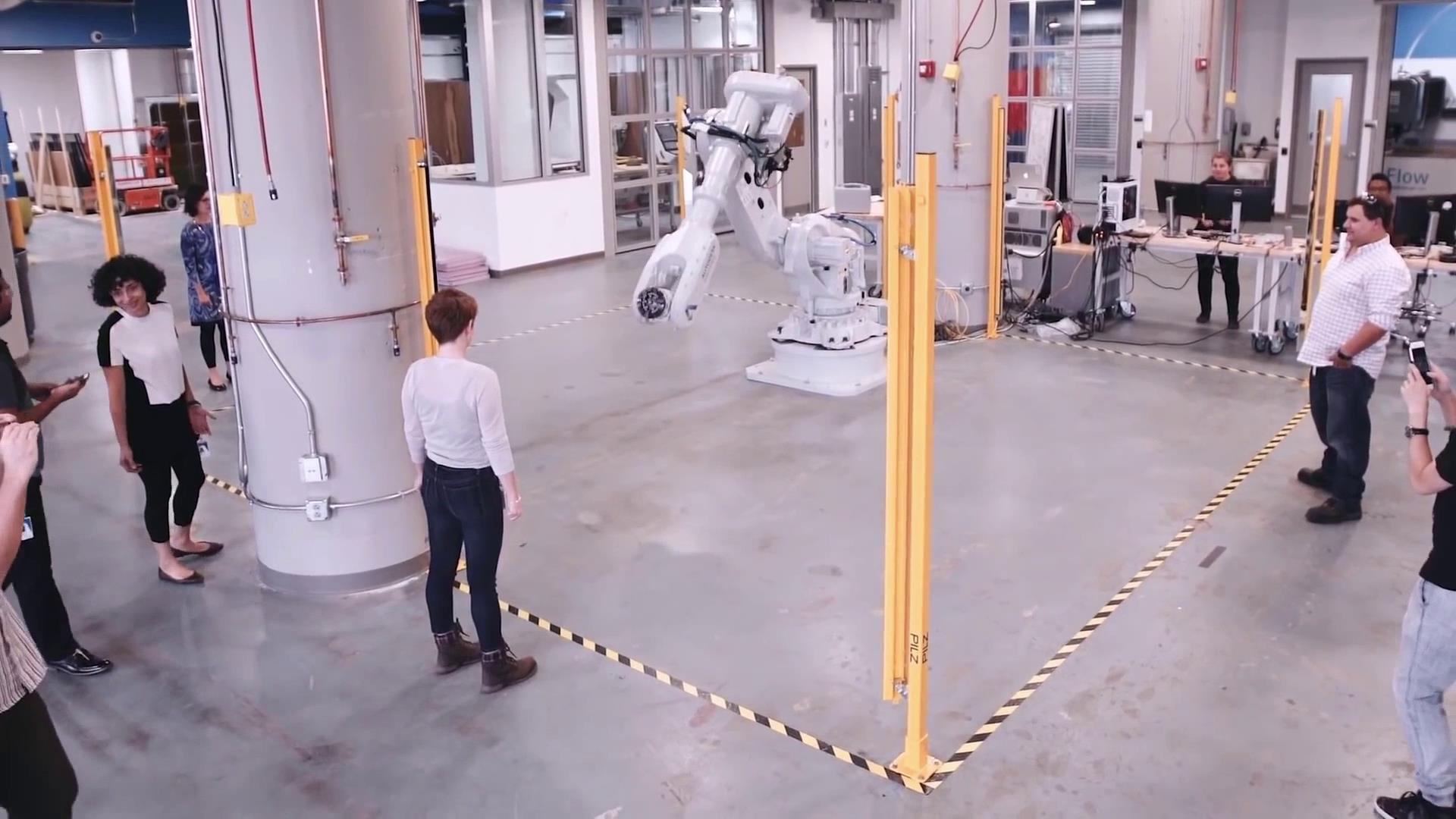 库卡是工业机器人吗,库卡机器人有多牛