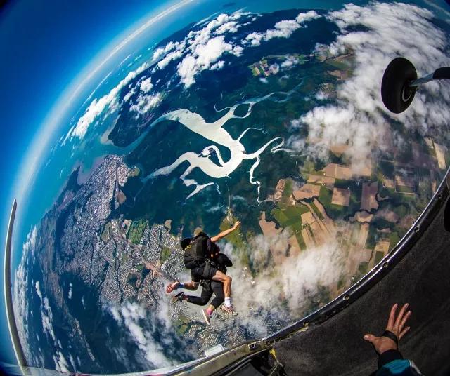 一眼钟情翡翠图片大全,一眼钟情电影