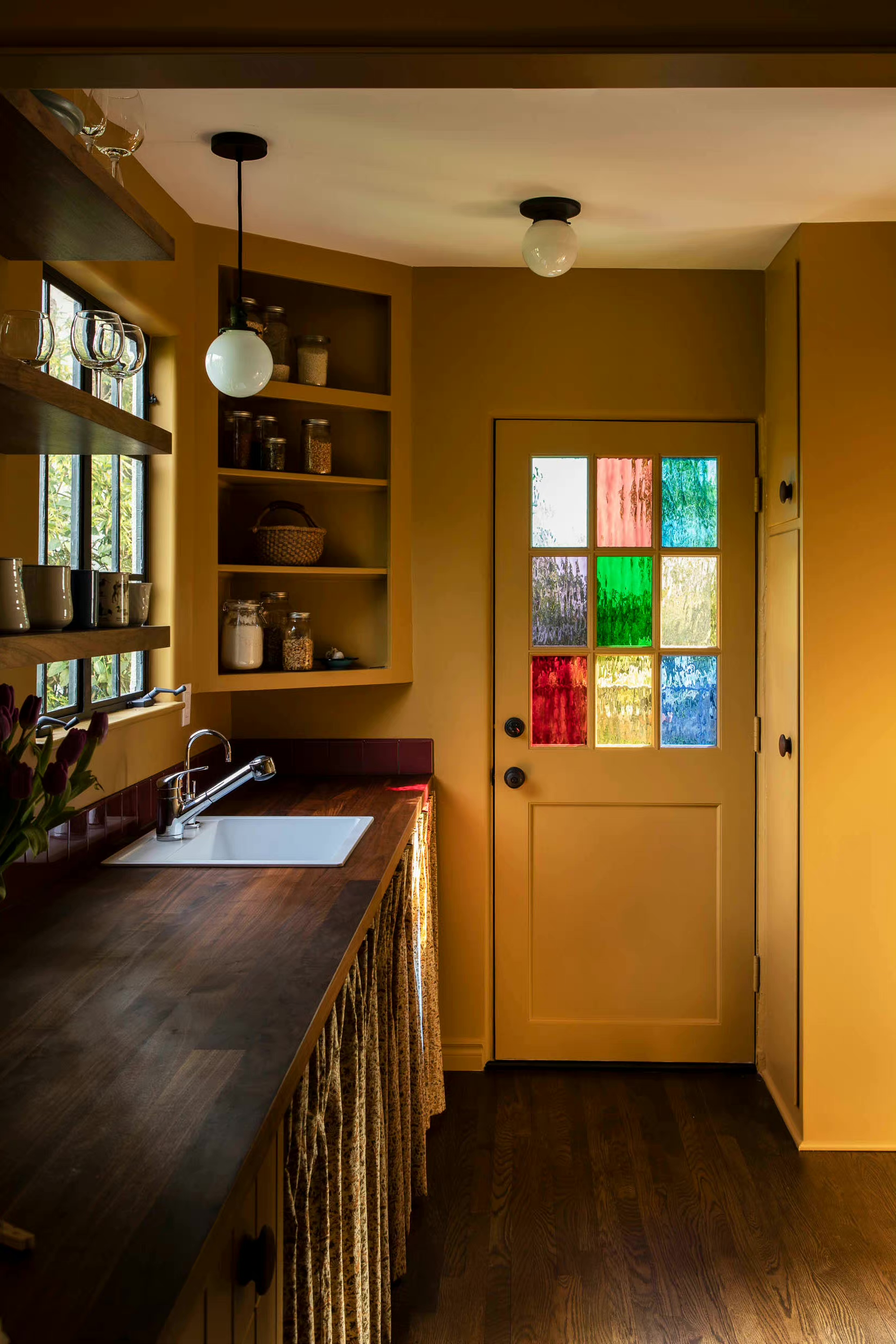 没有一面大白墙的装修,没有白墙的家庭装修